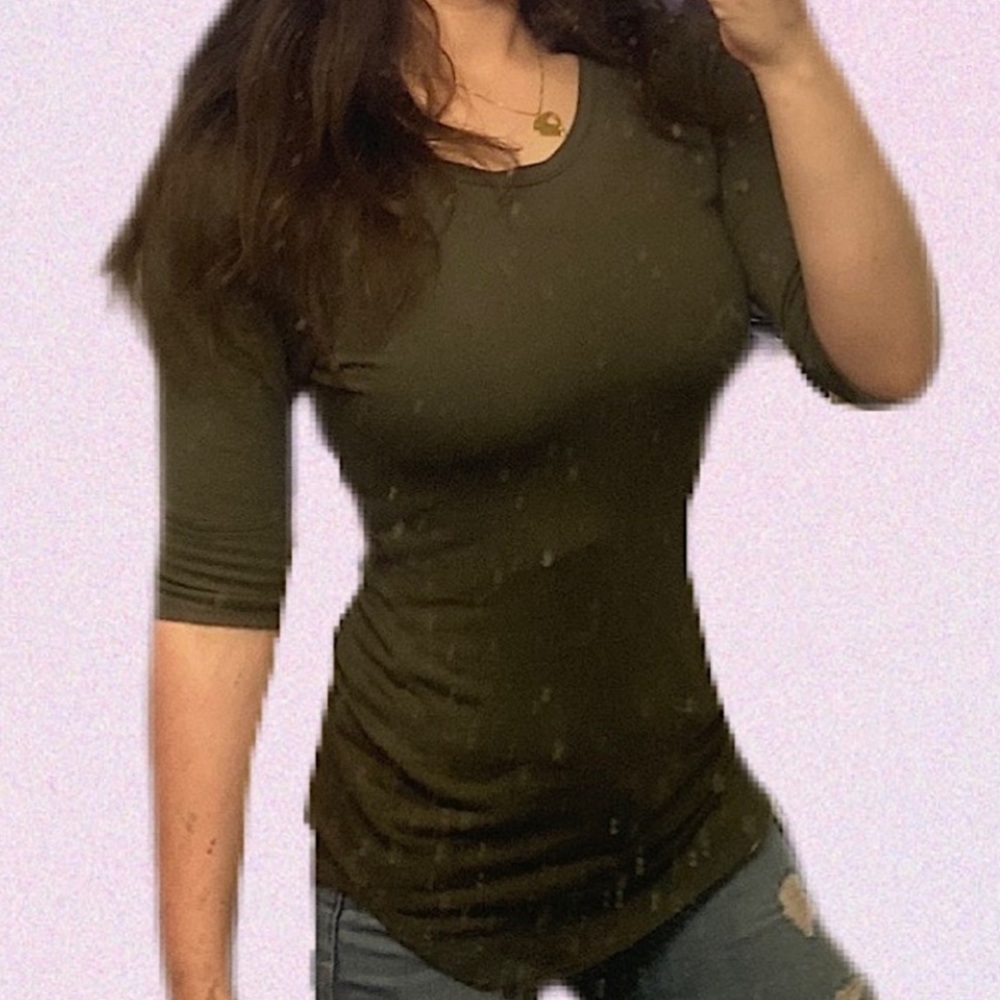 Victoria’s Secret • Olive Green Ribbed 1/2 Sleeve Shirt